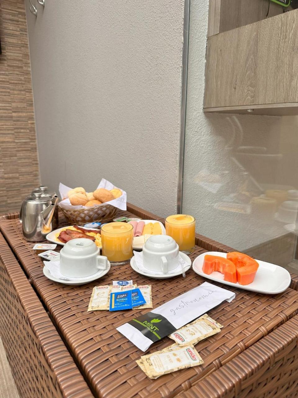 Mint Motel Guarulhos Eksteriør billede